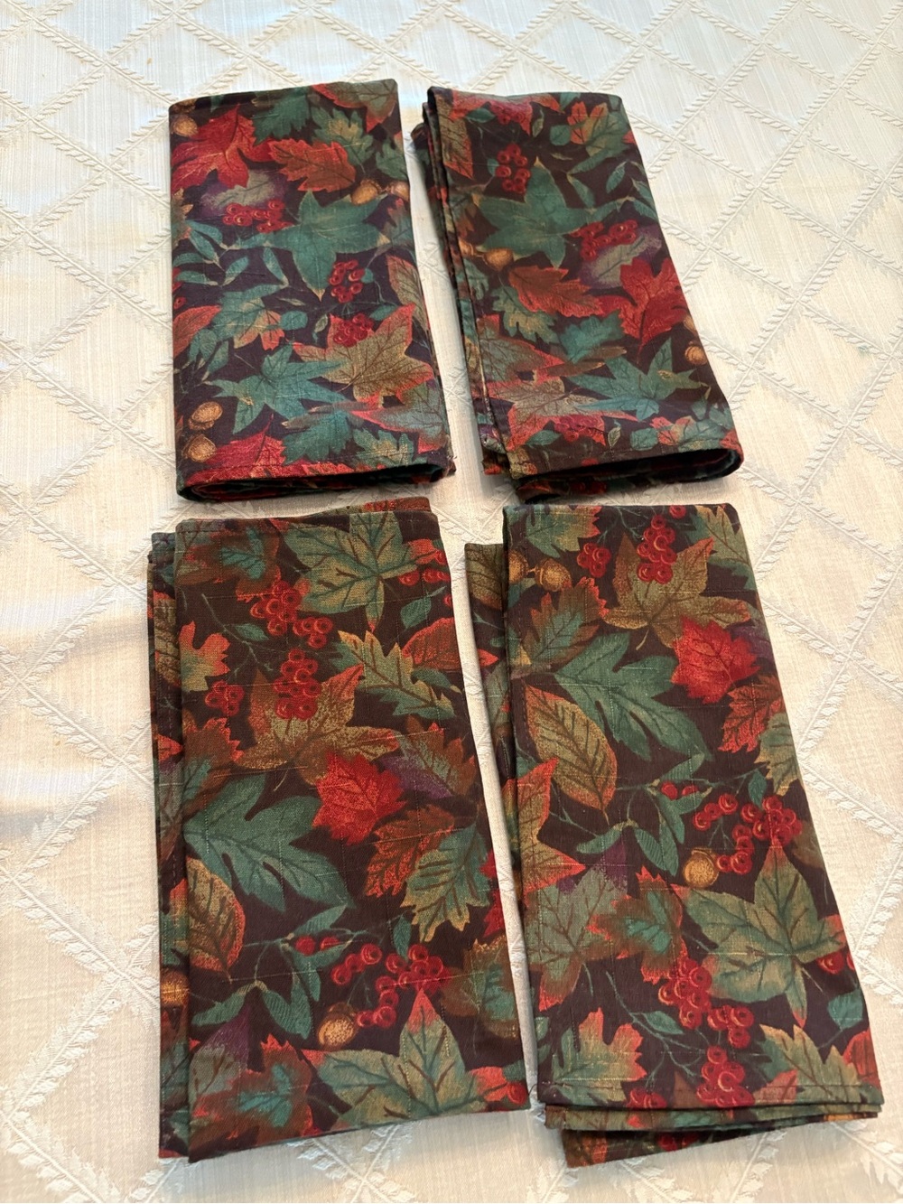 Longaberger Falling Leaves Cloth Napkins - Set of 4